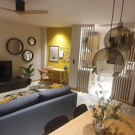 Lägenhet Apartamenticos 98 *